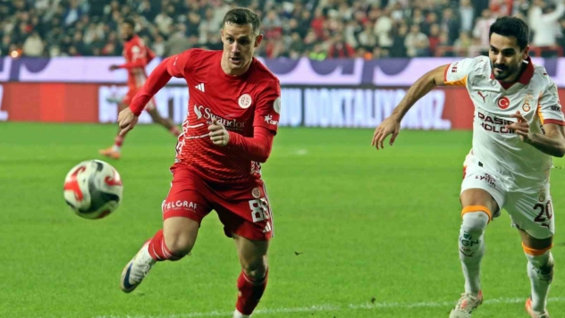 Sane Şov, Osimhen ve Icardi Noktayı Koydu: Galatasaray Antalya'dan Farklı Kazandı