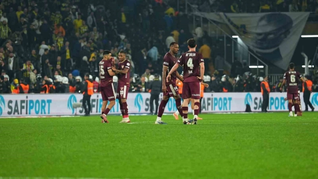 Süper Lig: Fenerbahçe: 1 - Göztepe: 1