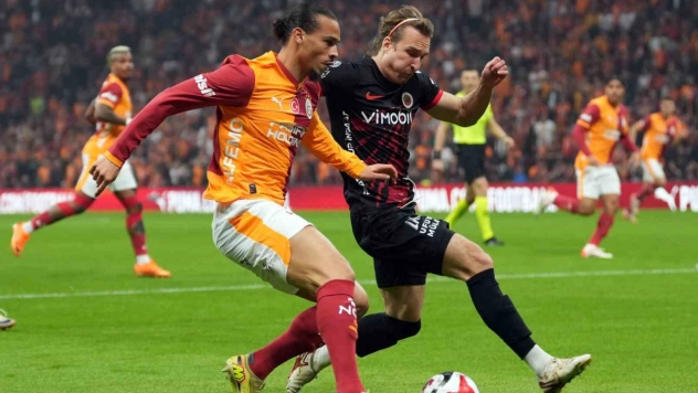 RAMS Park'ta Gol Yağmuru: Cimbom Zorlu Maçta Üç Puanı Aldı