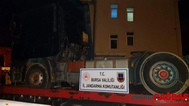 TSK için üretilen nano teknoloji kamuflaj kıyafetlerini çalan 3 hırsız tutuklandı