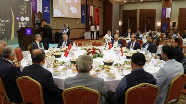 TÜMSİAD'tan geleneksel iftar programı