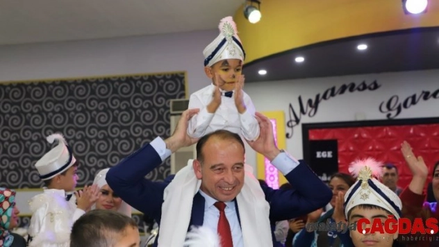 Turgutlu'da toplu sünnet merasimi