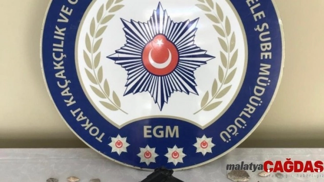 Turhal'da 51 parça tarihi eser ele geçirildi