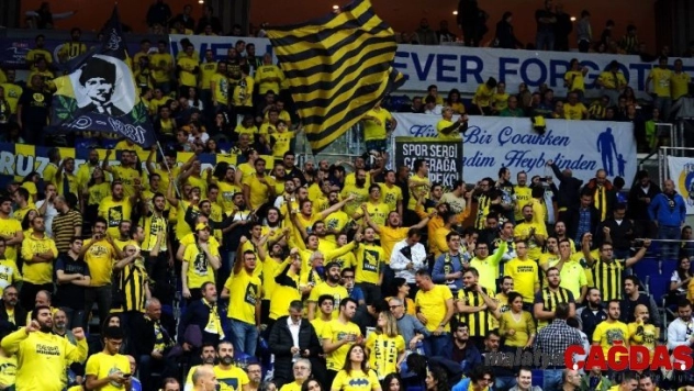 Türk derbisi Anadolu Efes'in