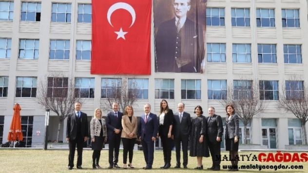 Türk Eğitim Derneği 9. kez 'Pehlivanoğlu' dedi