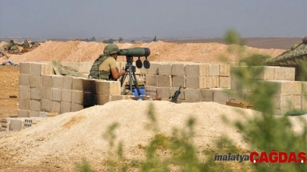 Türk ordusu terör örgütünün geri çekilmesini an be an takip ediyor