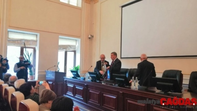 Türk Tarih Kurumu Başkanı Turan'a fahri doktora unvanı tevcih edildi