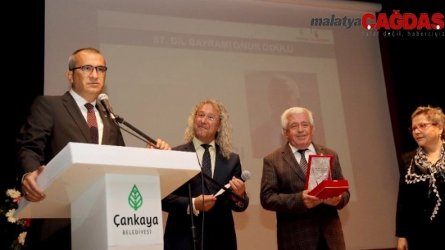 Türkçe dostları, ödül töreninde buluştu