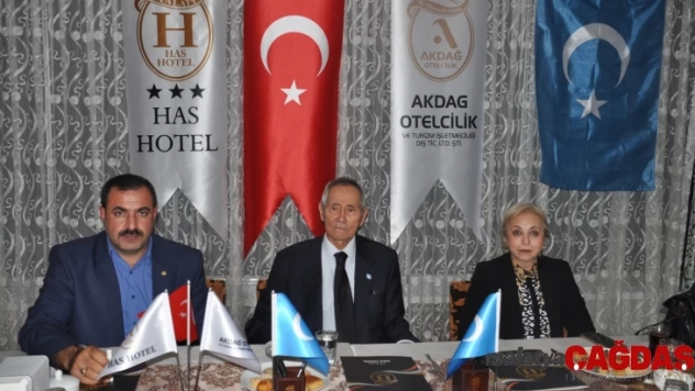 Türkistan İçin İmza Kampanyası