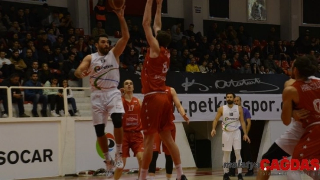 Türkiye Basketbol Ligi: Petkim Spor: 80 - Bandırma Kırmızı: 72