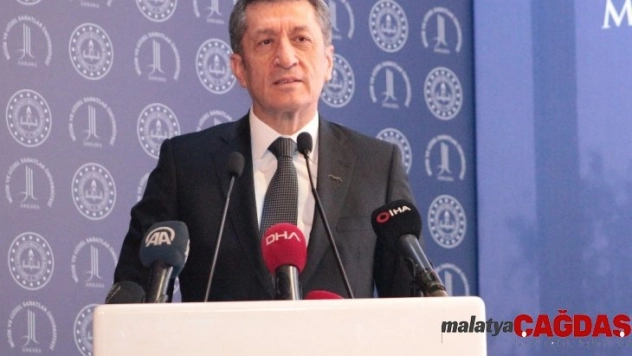 Türkiye'de müzik eğitiminin dünü, bugünü ve yarını düzenlenen çalıştayla ele alındı