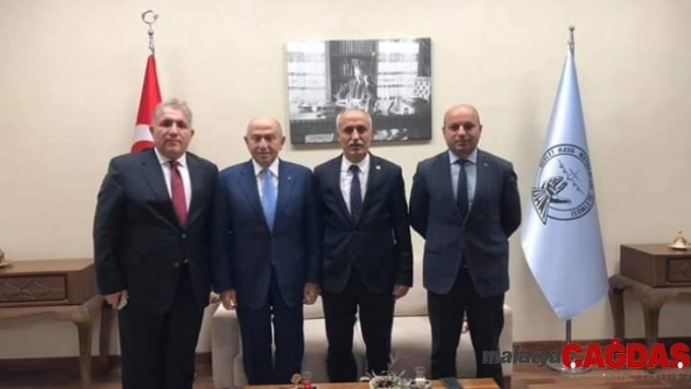 Türkiye Futbol Federasyonu Başkanı Özdemir Yenişehir'de