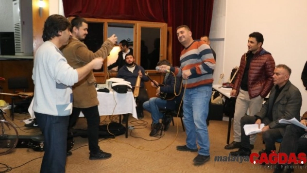 Türkiye'nin ilk madenci korosu Ankara'da konser verecek