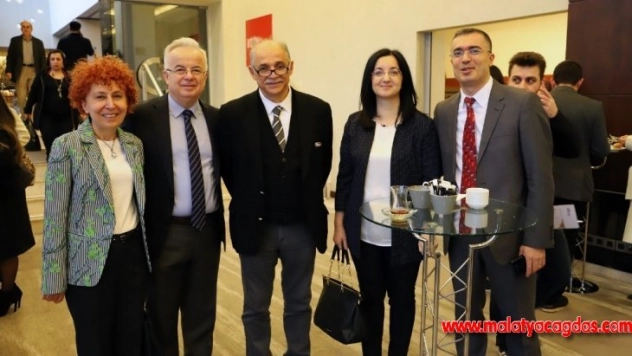 Türkiye'nin Kadın Hastalıkları ve Doğum uzmanları Ankara'da buluştu