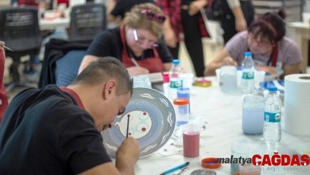 Türkiye'nin renkleri sanat çalıştayında buluştu