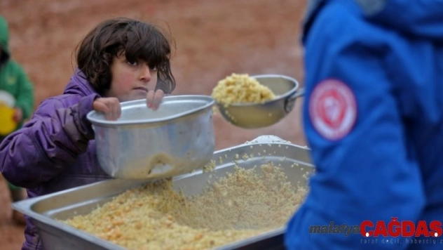 Türkiye'nin yardım eli sınır ötesine uzandı