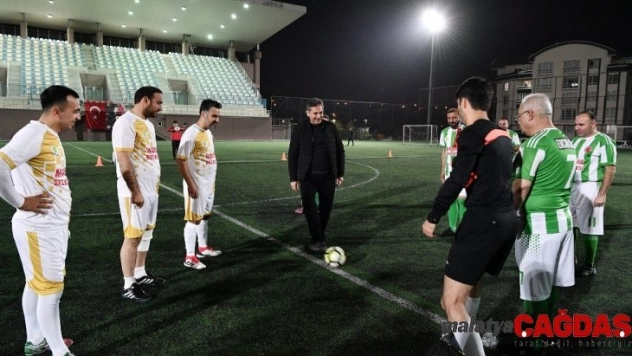 Turnuvanın şampiyonu Peyami Sefa