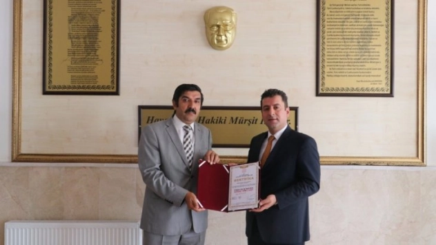 Üç okula sertifika verildi