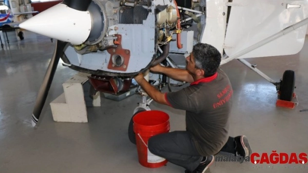 Uçak bakım personeli Samsun'da yetişiyor