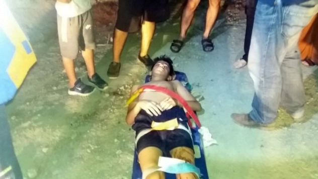 Uçurumdan düşen çocuk güçlükle kurtarıldı