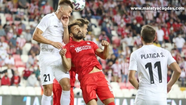 UEFA Avrupa Konferans Ligi: Sivasspor: 0 - Petrocub Hincesti: 0