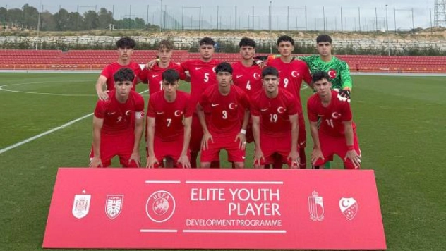 UEFA Gelişim Turnuvası İkinci Maçında İspanya Karşısında