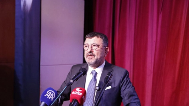 Uğur Mumcu'yu anıyoruz, Adalet ve Demokrasi Paneli düzenlendi