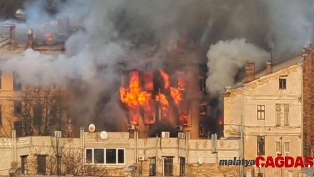 Ukrayna'da kolejde yangın: 1 ölü, 19 yaralı