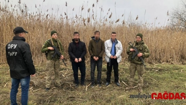Ukrayna'da yasa dışı yollarla sınırı geçmeye çalışan 3 Türk vatandaşı yakalandı