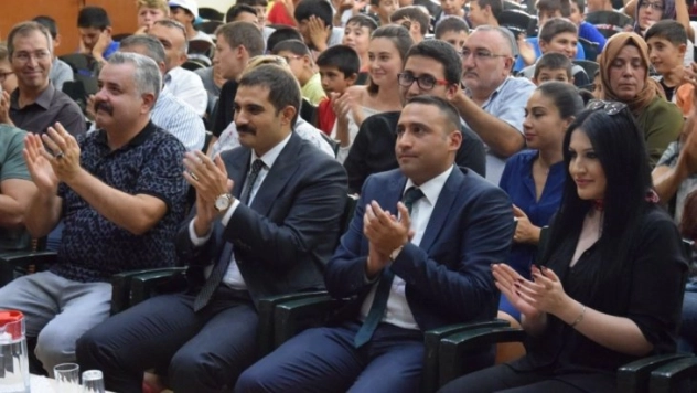 Ülkü Ocakları Başkanı Ateş sözünü tuttu