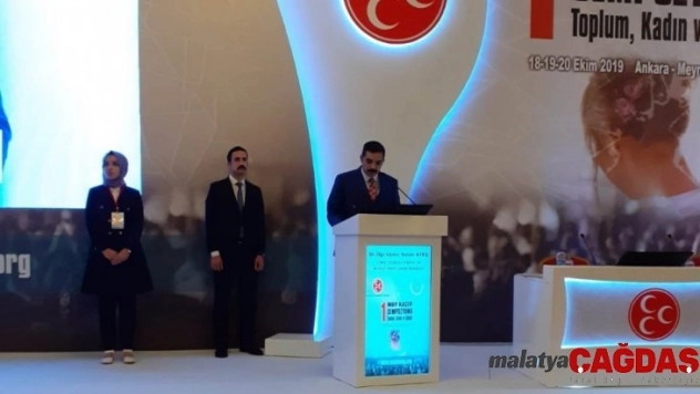 Ülkü Ocakları Genel Başkanı Ateş: 'Kadınların haklarına sahip çıkamazsak, medeniyetimizle övünmeye hakkımız, insanlığımızla gururlanmaya yüzümüz kalmayacaktır'