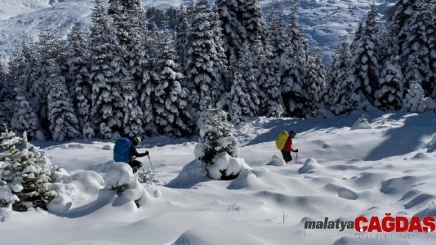 Uludağ'da kaybolan 2 dağcı için Eskişehir'den destek
