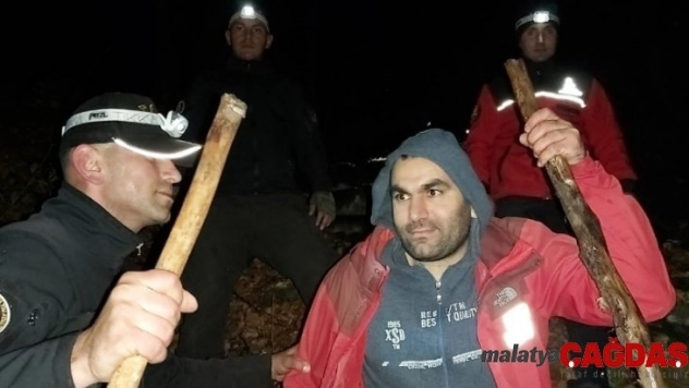 Uludağ'da kaybolan dağcı 7 saatlik çalışma ile bulundu