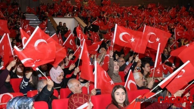 Üniversite öğrencileri 'Avaz Memleket Türküleri' ile coştu