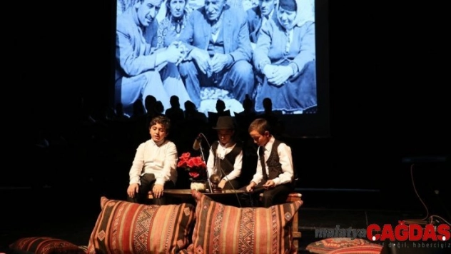 Ünlü ozanı türküleriyle andılar