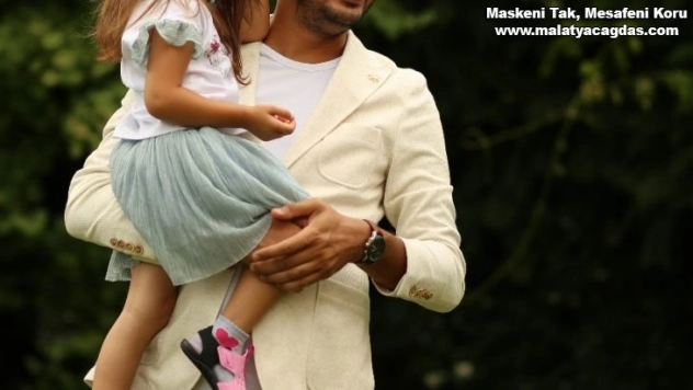 Ünlülere İngilizce öğreten adam Taner Çağlı