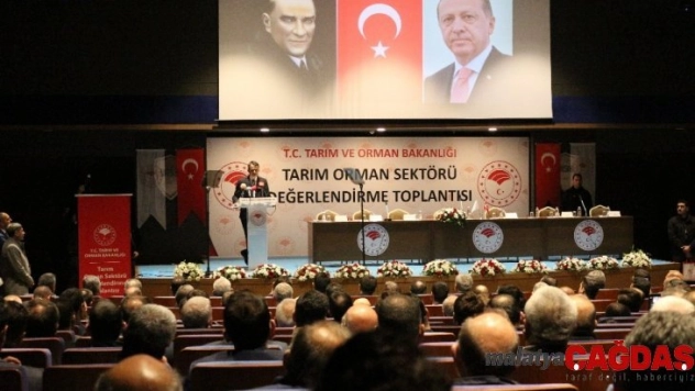 Uşak'a 'Tarıma dayalı jeotermal enerji ile ısıtmalı sera OSB' müjdesi