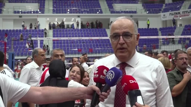 Üstündağ: ''40 Yıldır Böyle Bir Taraftar Görmedim''