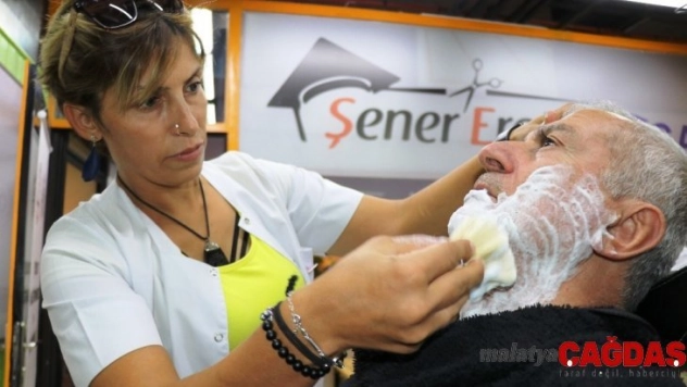 Usturaya kadın eli değdi