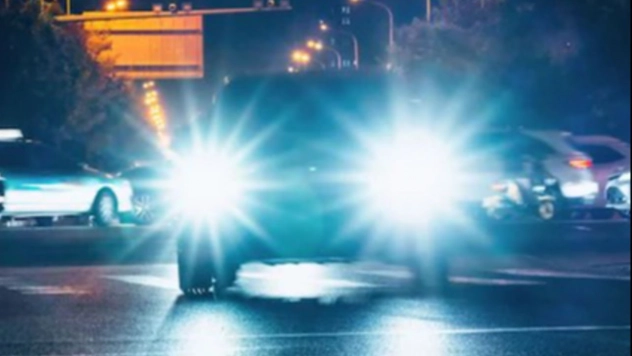 Usulsüz Far Kullanan 750 Sürücüye Ceza