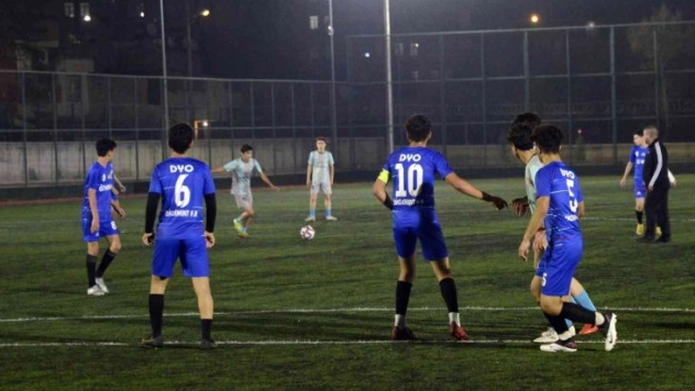 Uyanış Gençlik Futbol Turnuvası başladı
