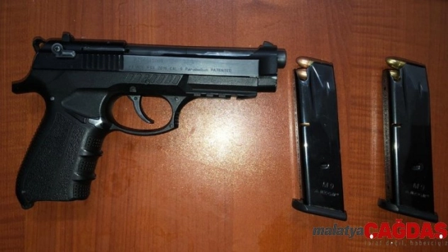 Uygulamada silah ve uyuşturucu ele geçirildi