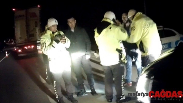 Uygulamada trafikçiler 395 araç denetlendi, 159 sürücüye 53 bin lira ceza kesildi