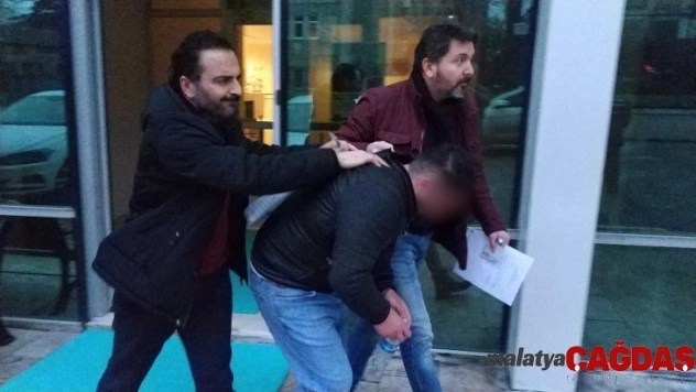 Uyuşturucu hap ticaretinden tutuklandı