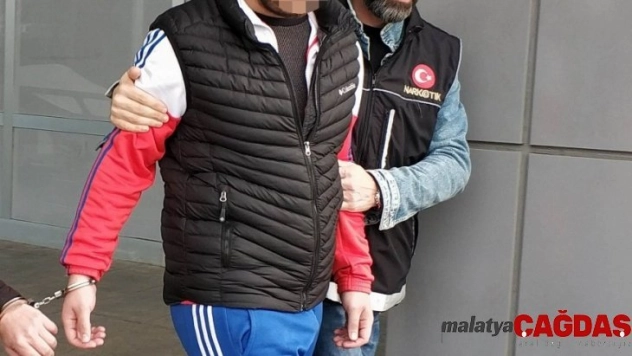 Uyuşturucu hapla yakalanan şahıs mahkemece serbest