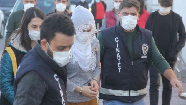 Vahşi cinayetin zanlıları adliyeye sevk edildi