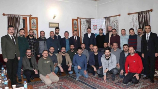 Vali Ayhan'dan öğretmenlerle teşekkür