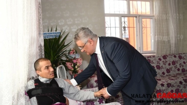 Vali Aykut Pekmez'den İdlib gazisine ziyaret