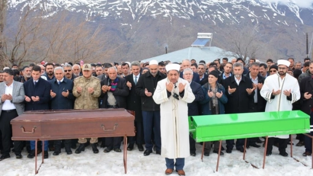Vali Baruş Cenaze Törenine Katıldı