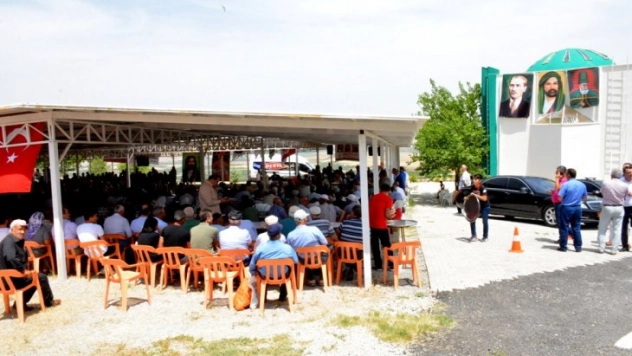 Vali Baruş Doğan Dede Anma Törenine Katıldı